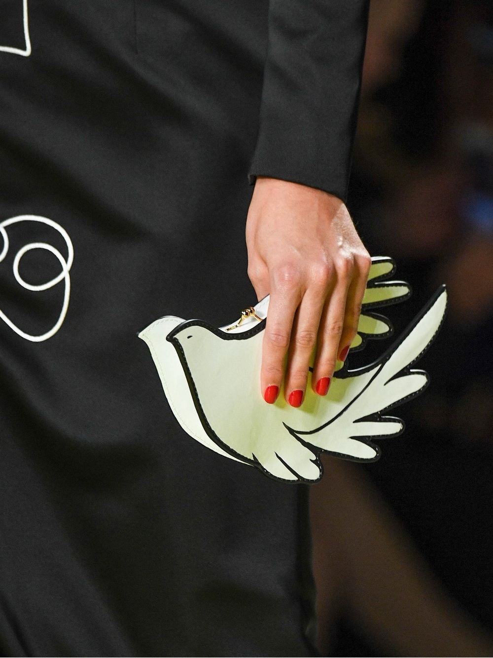 Moschino NWT Runway Picasso Theme White and Black Dove-Shaped Crossbody Bag